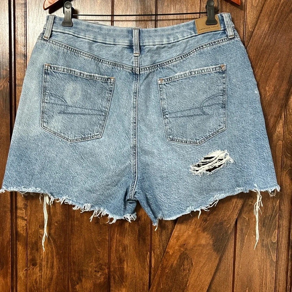 American Eagle Blue Denim Jeans Shorts - Picture 2 of 4